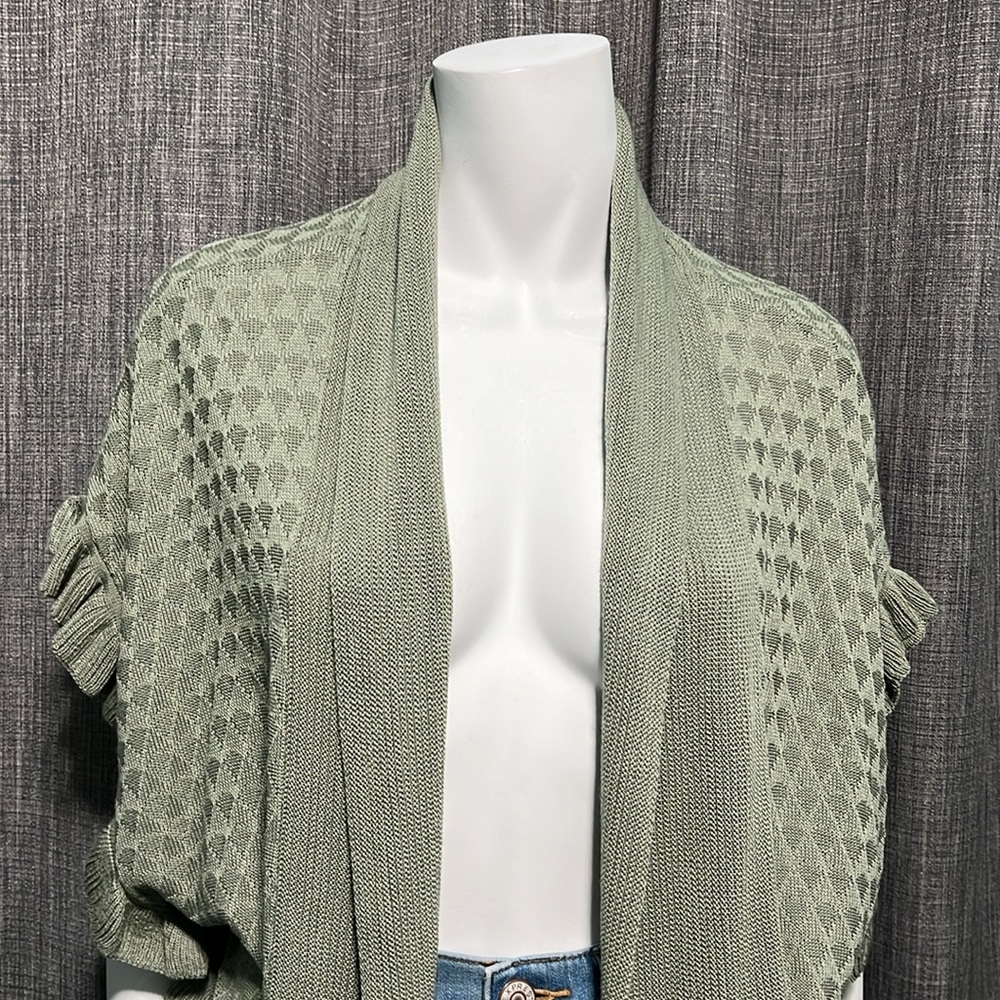 NWT Joseph A. Sea Grass Green Open Front Ruffle Cardigan Wrap Knit Vest S - Picture 2 of 11